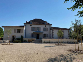 Gîte spacieux et confortable à Feneyrols proche de l'Aveyron - FR-1-605-48